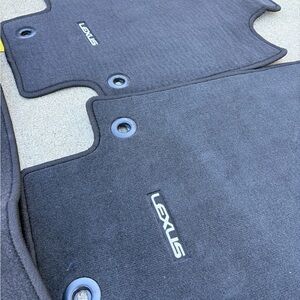 Lexus TX - Carpet Floor Mats - Set